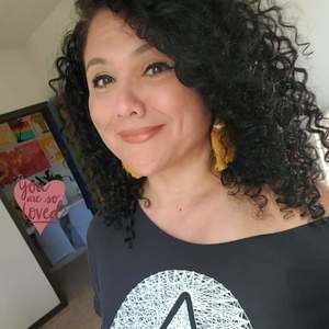 Meet your Posher, Victoria